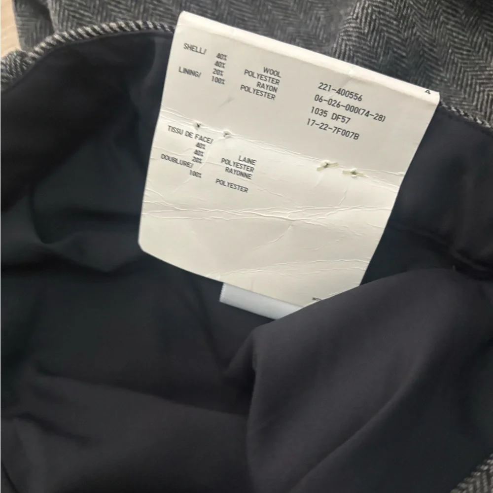 Uniqlo Herringbone Wool Blended Wide Leg Grey Trousers - Picture 6 of 6